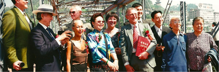 Family photo at Paul's bridge